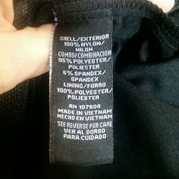 💐Beautiful Dress Black w/Gold Detail Sz. 14 - Picture 6 of 7